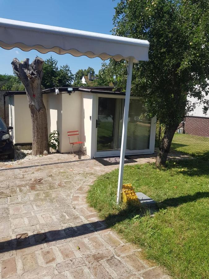 Small House With Parking Villa Prague Exterior photo